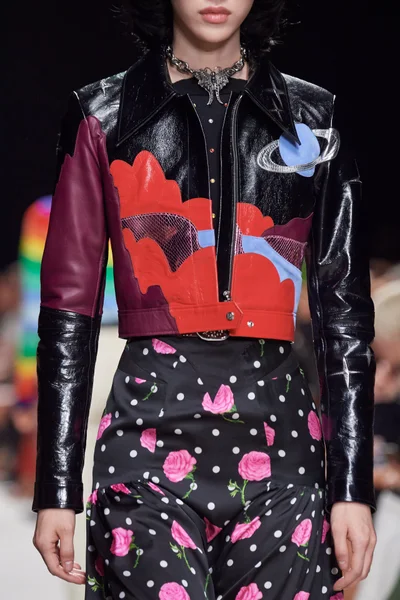Look 39